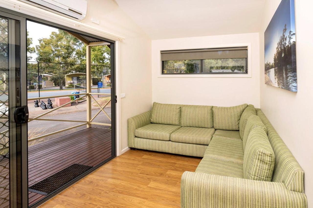 Big4 Deniliquin Holiday Park מראה חיצוני תמונה
