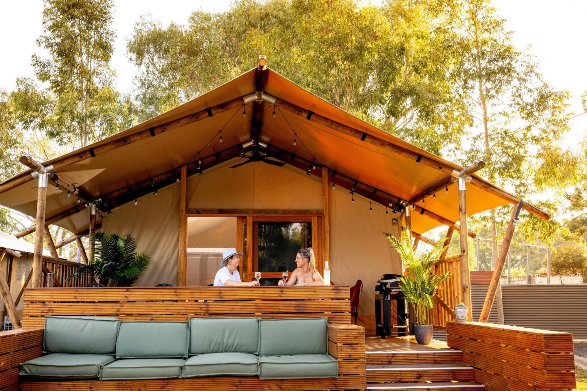 Big4 Deniliquin Holiday Park מראה חיצוני תמונה